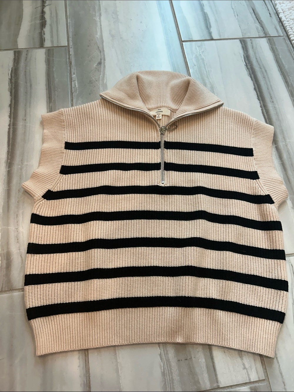 Entro Sleeveless Quarter-Zip Ribbed Sweater Vest in Cream with Black Stripes